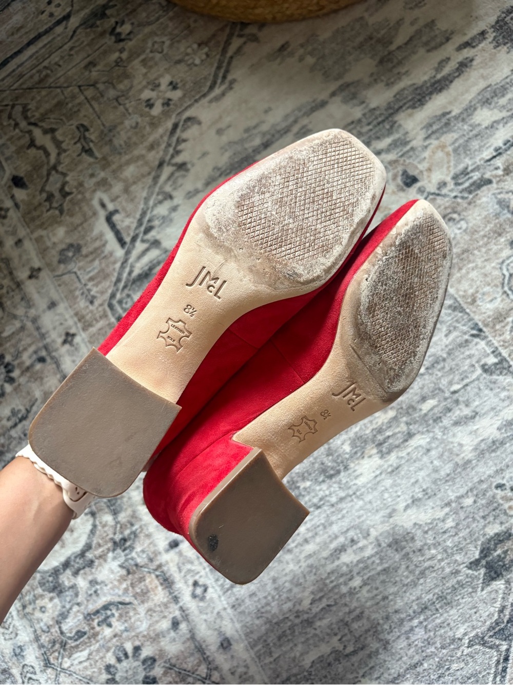 J. McLaughlin Charlene Red Suede Pumps Size 8.5 Slip On Shoes Heels Career Work - Picture 6 of 9